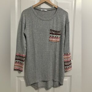 Styleword-long sleeve knit top, colorful patterned 
Cuffs & pocket